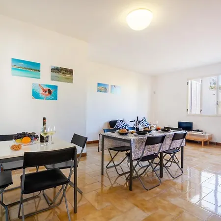 Luxury Air-conditioned 12 Beds Torre Cesarea Villa