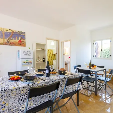 Luxury Air-conditioned 12 Beds Torre Cesarea Villa