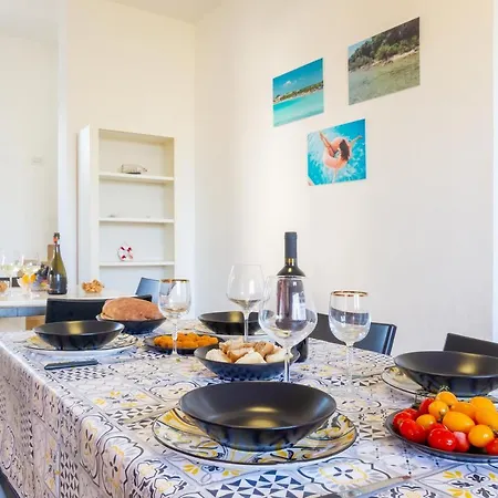 Villa Luxury Air-conditioned 12 Beds Torre Cesarea *